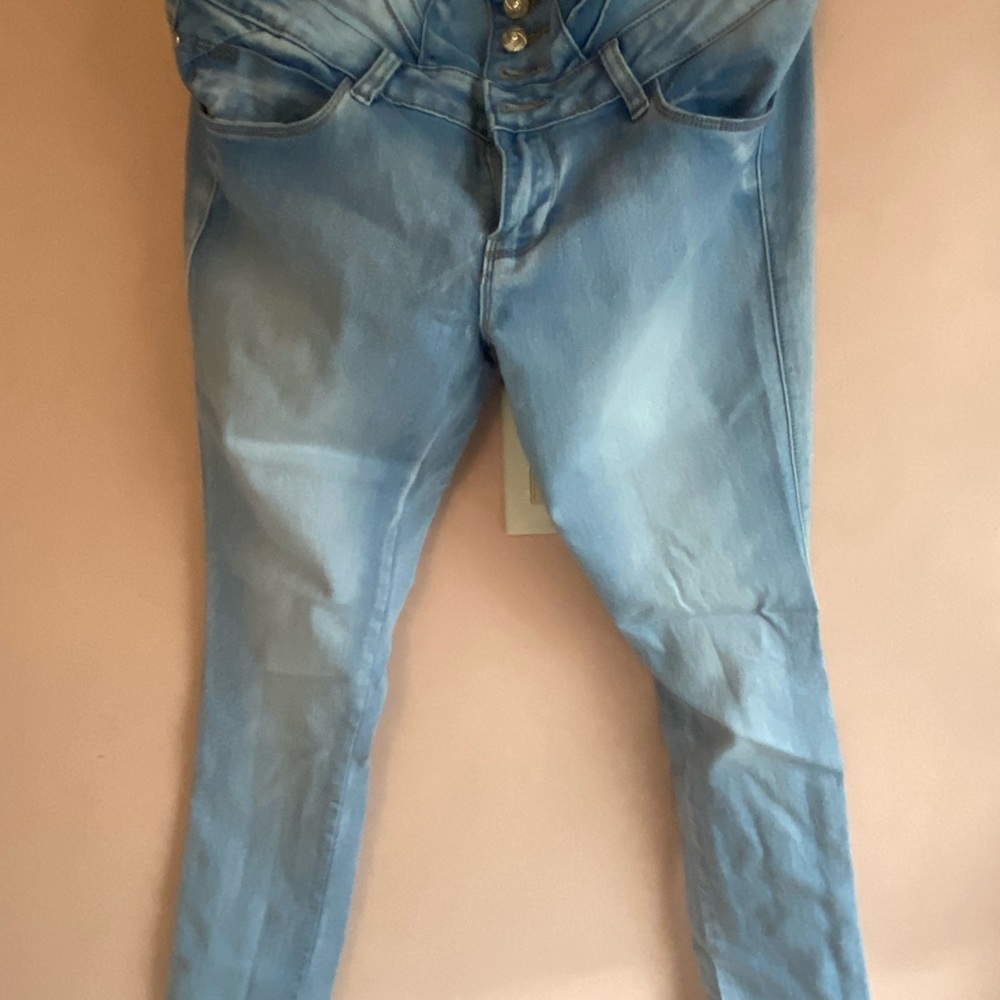 Tush push jeans